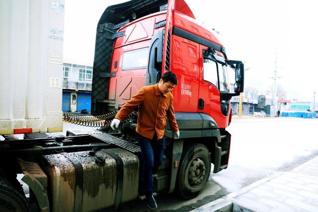深圳掛車司機最新招聘,深圳掛車司機最新招聘，路上的溫馨家園